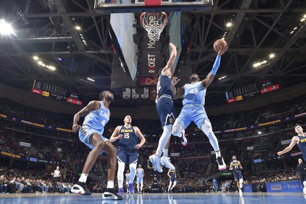 得益于其 得益于其