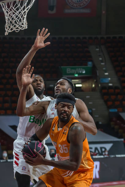 米兰启用三 米兰启用三